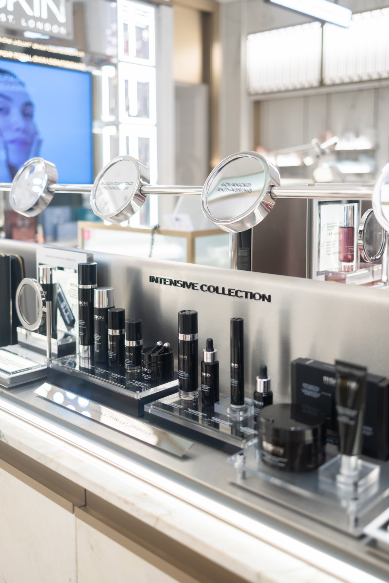 111SKIN Intensive Collection display