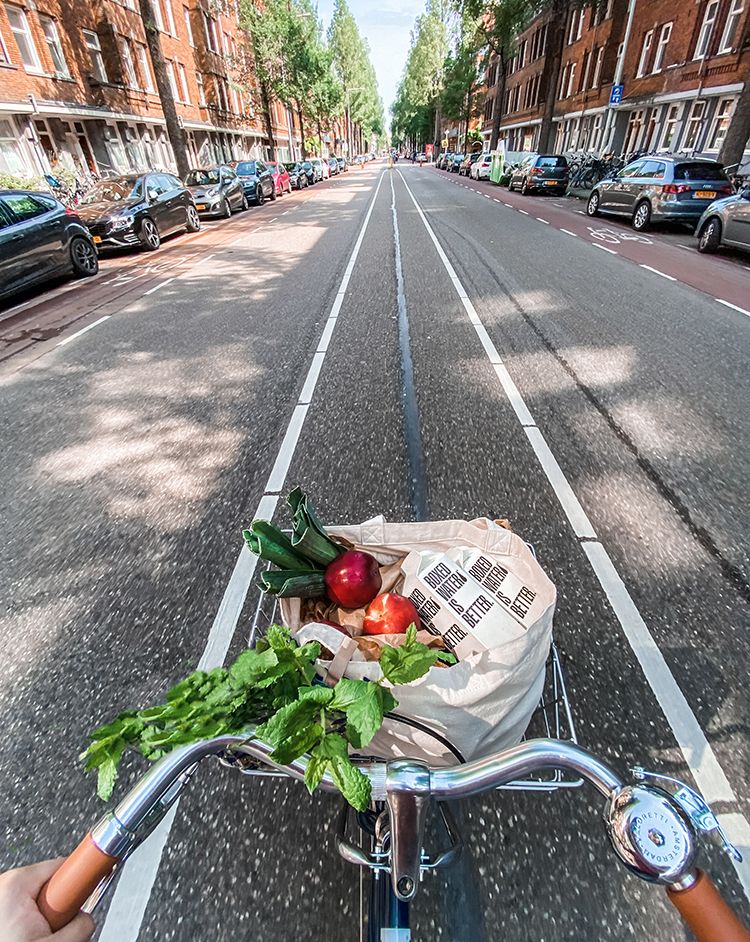 Why the 15 minute city idea in urban design can help us to create concept stores