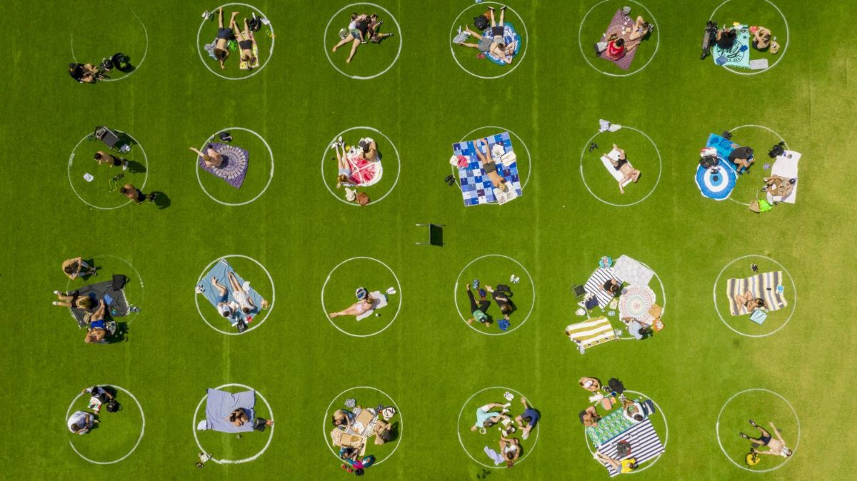 Social distancing; design for non-essential retail