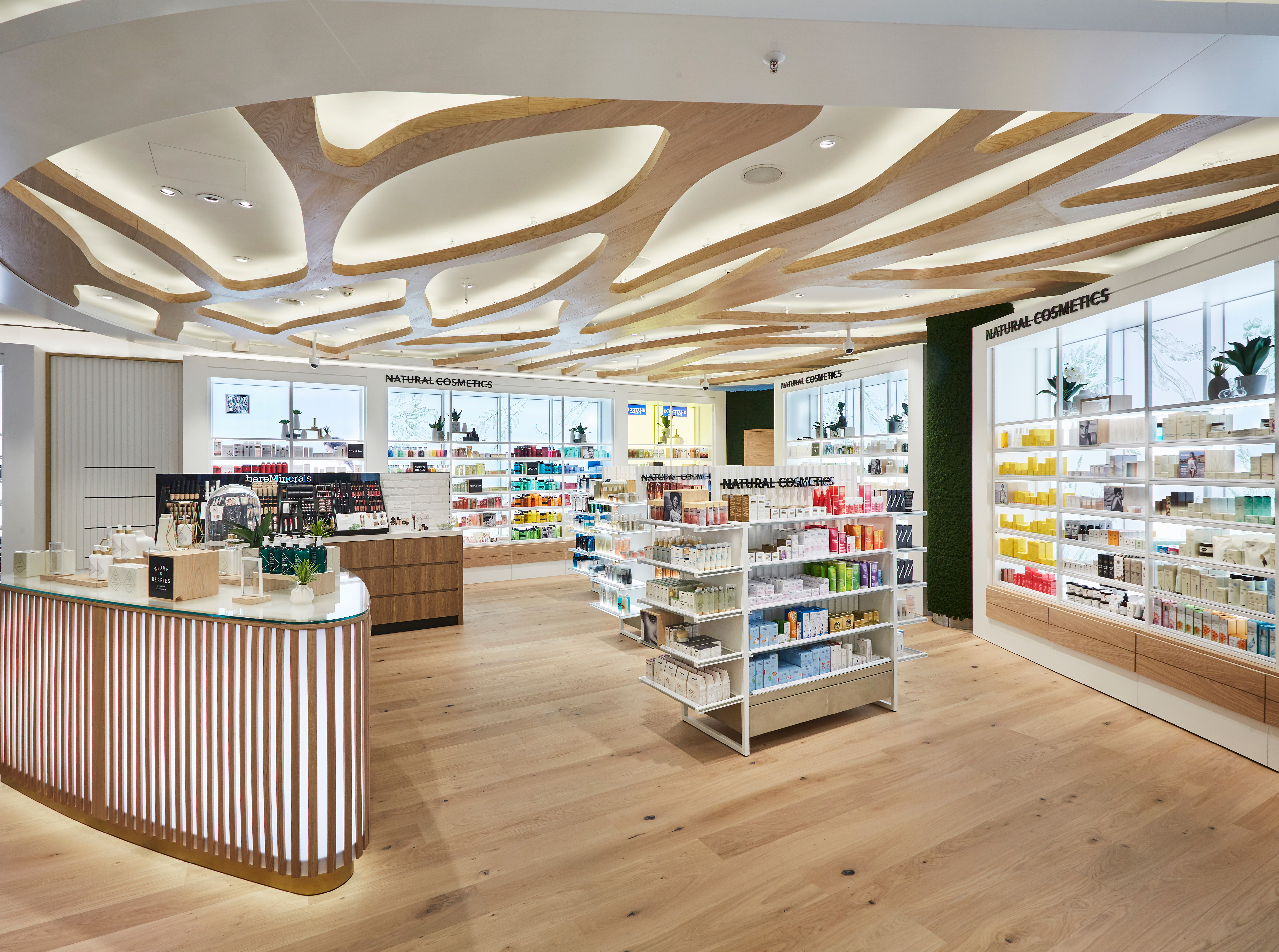Douglas beauty store design, Frankfurt